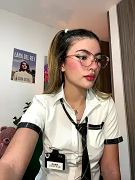 RuslanaXX – webcam model profile photo Image 10
