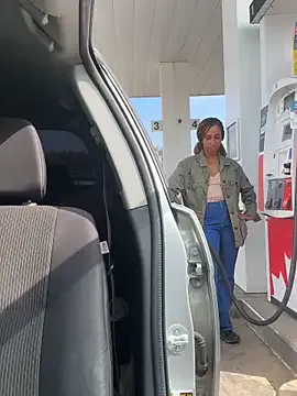 plump_bums live broadcast Image 14