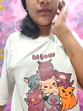 helenamoeller – webcam model profile photo Image 3