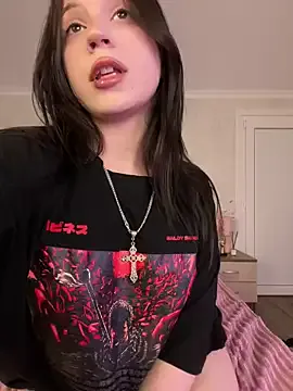 Runarunapi – webcam model profile photo Image 5