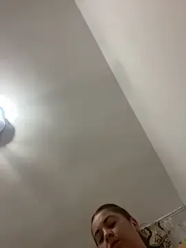 OneInAMillionXXX – webcam model profile photo Image 10