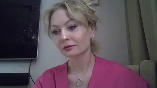 NoraJohnson6 – webcam model profile photo Image 4