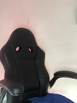 zoe_mount – webcam model profile photo